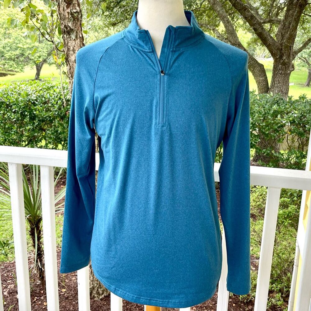 Barbell Blue 1/2 Zip Pullover Sweater. Large.
